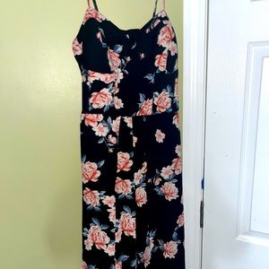 Wide leg jumpsuit